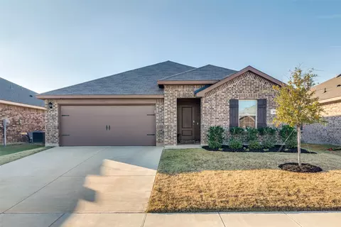 103 Stovall Ln, Caddo Mills, TX 75135