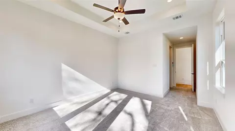 1524 Larson Ln, Denton, TX 76210 photo 12