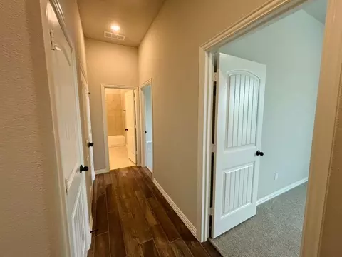 420 Big Bend Trl, Valley View, TX 76272 photo 10