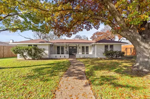 4021 Oak Arbor Dr, Dallas, TX 75233