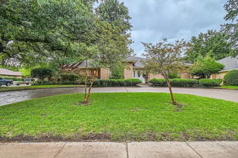 1335 Deer Ridge Dr, Duncanville, TX 75137