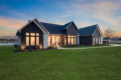 118 Bayview Cir, Corsicana, TX 75109