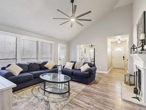 349 Alpine Dr, Weatherford, TX 76086