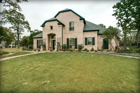 1218 Hunters Haven Dr, Kennedale, TX 76060