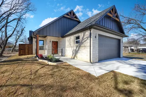 714 Sherman St, Rockwall, TX 75087