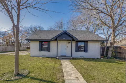 1013 N Kentucky St, Mckinney, TX 75069