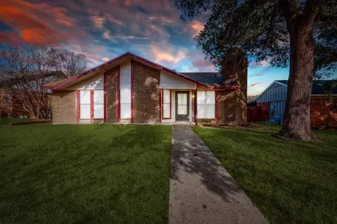 1405 Ross Ln, Seagoville, TX 75159