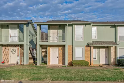 5705 E Texas St #107, Bossier City, LA 71111