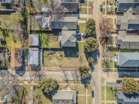 3001 S Jennings Ave, Fort Worth, TX 76110