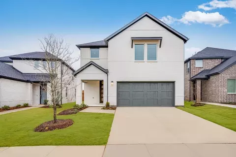 423 Cherry Laurel Dr, Oak Point, TX 75068