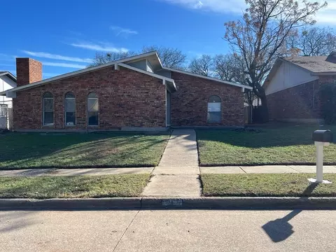 7334 Oakstone Dr, Dallas, TX 75249