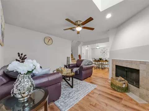 833 Dublin Dr #B, Richardson, TX 75080