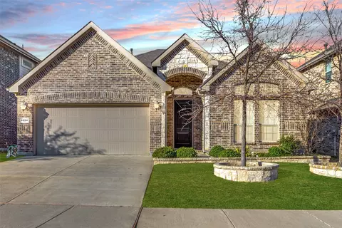 4024 Knollbrook Ln, Fort Worth, TX 76137