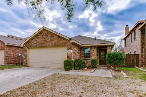 4025 Merriman Dr, Forney, TX 75126