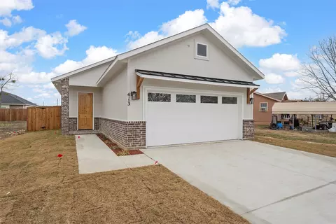 413 John St, Hillsboro, TX 76645