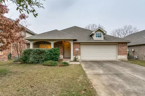 9821 Mcfarring Dr, Fort Worth, TX 76244