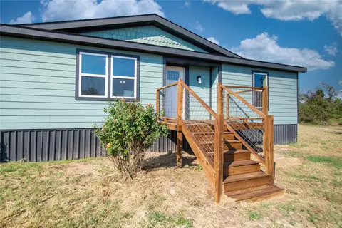 732 County Road 1785, Sunset, TX 76270 photo 3
