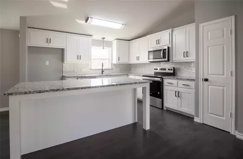 732 County Road 1785, Sunset, TX 76270 photo 9