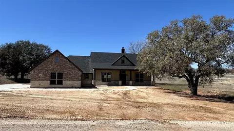 5017 Cottontail Ct, Springtown, TX 76082