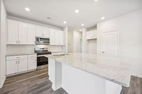 3920 Marble Falls Dr, Farmersville, TX 75442