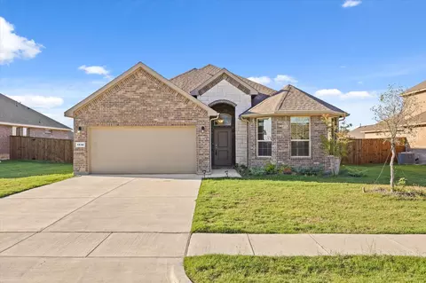 1636 Reed Dr, Krum, TX 76249