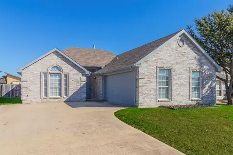 690 Sunflower Trl, Rockwall, TX 75032