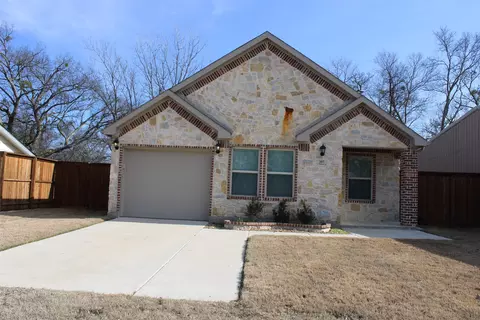 Exterior - 307 Milton St, Celeste, TX 75423 photo 5 of 10