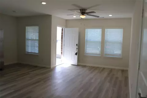 Living - 307 Milton St, Celeste, TX 75423 photo 4 of 4