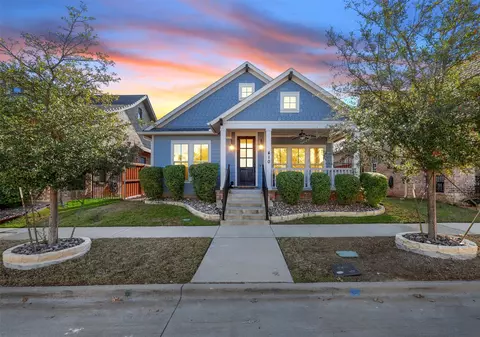 410 Cole Ln, Midlothian, TX 76065