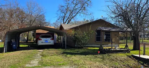 793 Oak Leaf Trl, East Tawakoni, TX 75472