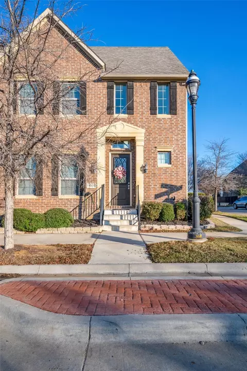 8213 Main St, North Richland Hills, TX 76182