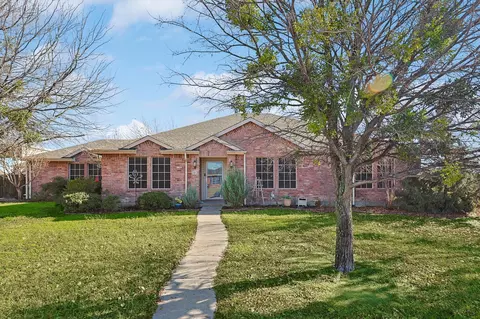 1012 Ridgetop Dr, Justin, TX 76247