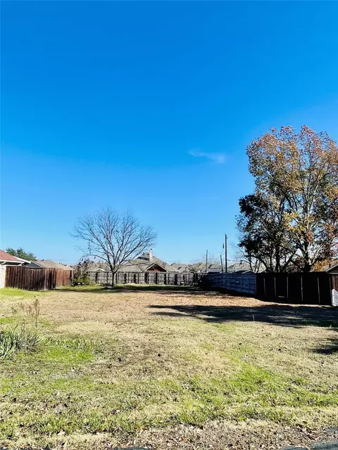 6900 Sable Ln, Sachse, TX 75048