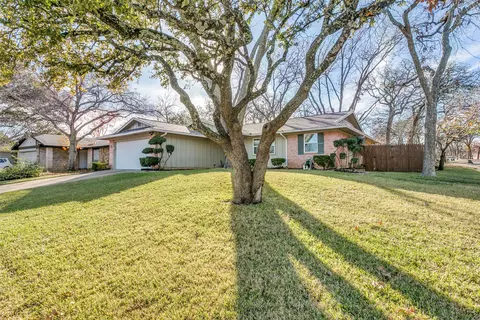 1309 Cedar Ridge Ter, Euless, TX 76039