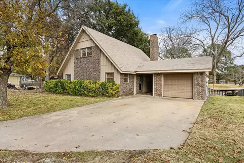 4205 Chaparral Ct, Granbury, TX 76049