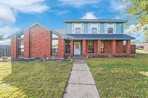 415 Kingsbridge Ct, Garland, TX 75040