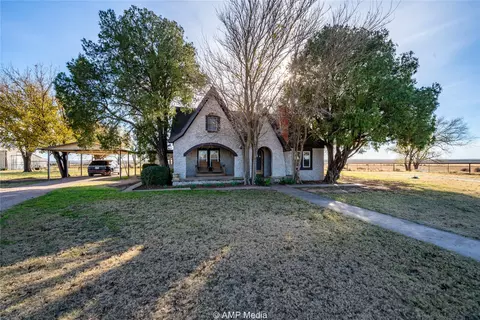 829 Us Highway 180 E, Mccaulley, TX 79534