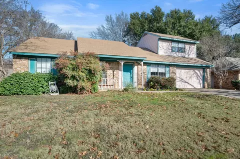 3607 Westgrove Dr, Arlington, TX 76001