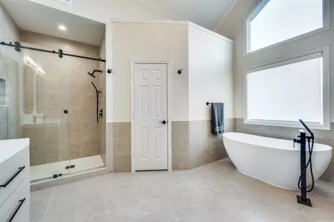 2101 Menton Dr, Carrollton, TX 75006