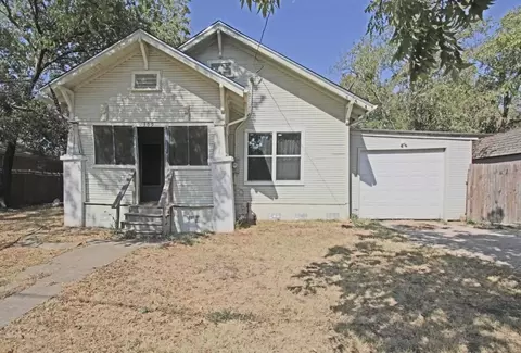 309 N Sparks St, Alvarado, TX 76009