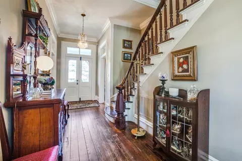 Entry Way - 205 Johnson St, Terrell, TX 75160 photo 2 of 3