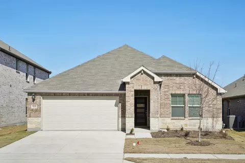 810 Martell Rd, Lowry Crossing, TX 75069