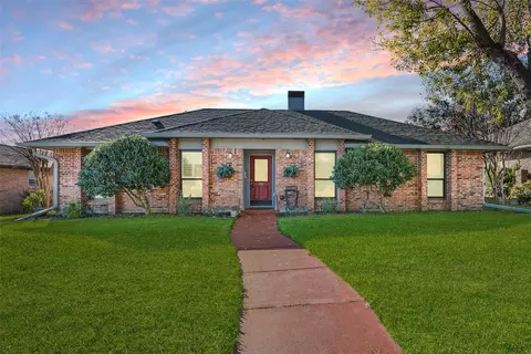 1926 Glen Hill Dr, Carrollton, TX 75007