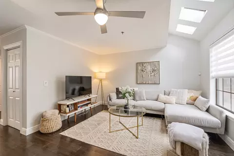 3901 Travis St #227, Dallas, TX 75204