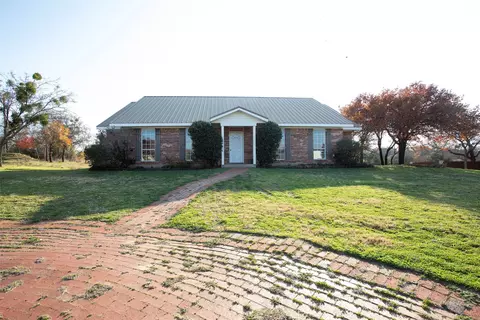 1004 Westwood Dr, Graham, TX 76450