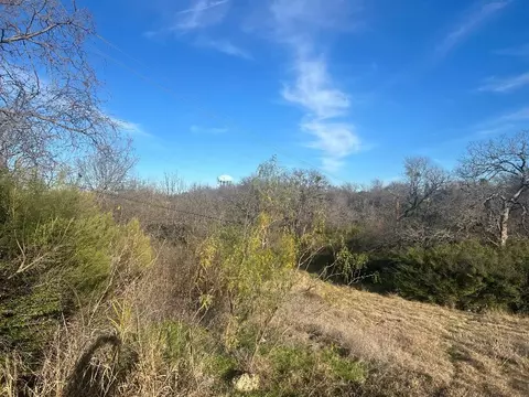 4200 Brentwood Stair Rd, Fort Worth, TX 76103