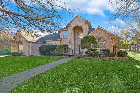 404 Bronco Cir, Shady Shores, TX 76208