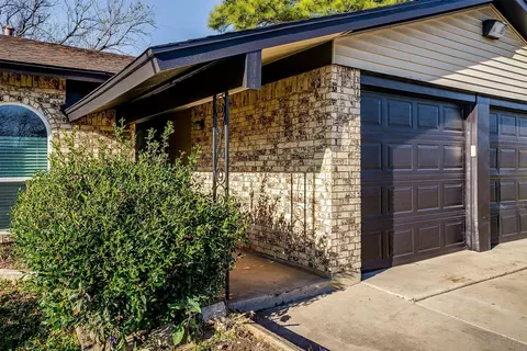 633 Windsor Dr, Everman, TX 76140 photo 4