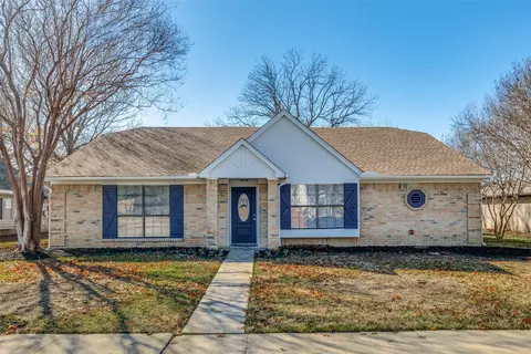 3221 Kingswood Dr, Garland, TX 75040