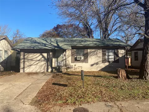 4309 Dawes Dr, Dallas, TX 75211